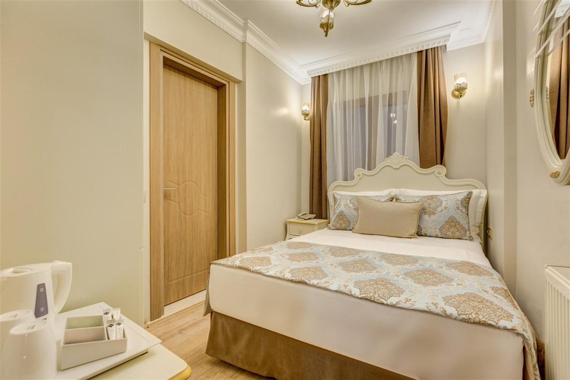 Hotel Cunda Oezerbey Konagi (Adults Only) Ayvalı Habitación foto